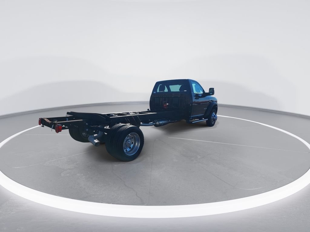 New 2024 Diamond Black Crystal Pearl-Coat Exterior Paint RAM SLT image 8