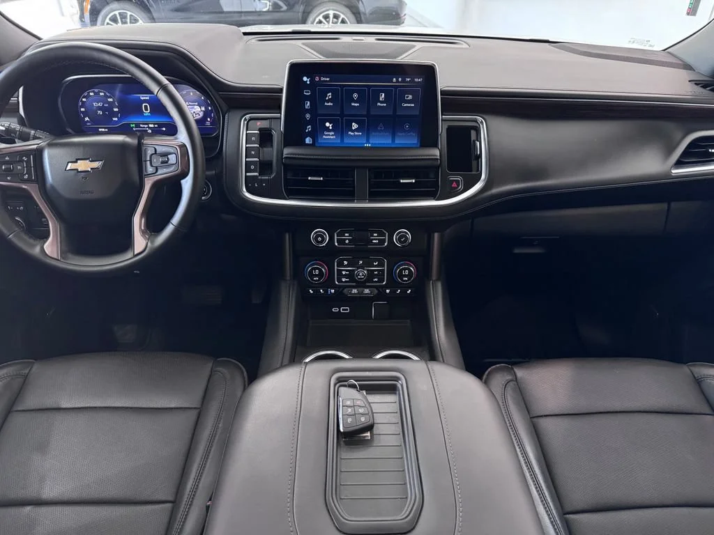 Used 2024 Summit White Chevrolet High Country image 16