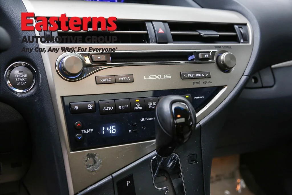 Used 2015 Silver Lexus 350 image 20