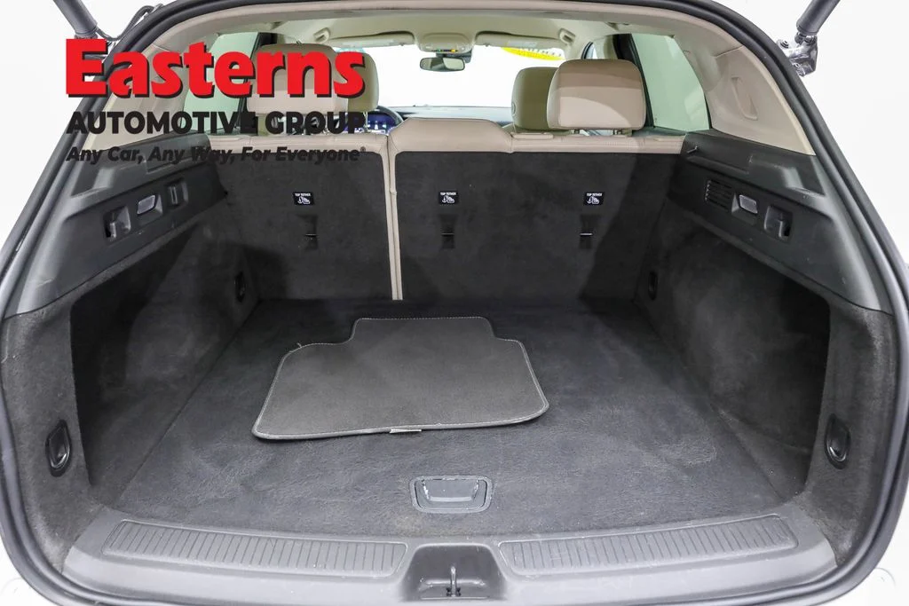 Used 2023 White Buick Essence image 9