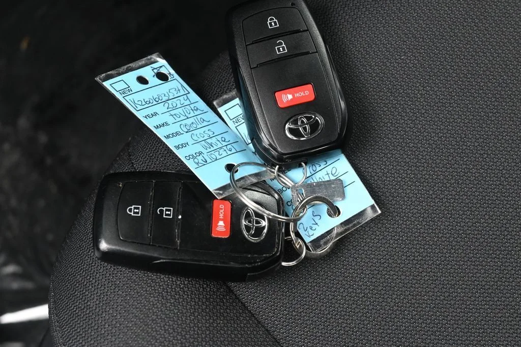 Used 2024 Pearl Toyota LE image 17