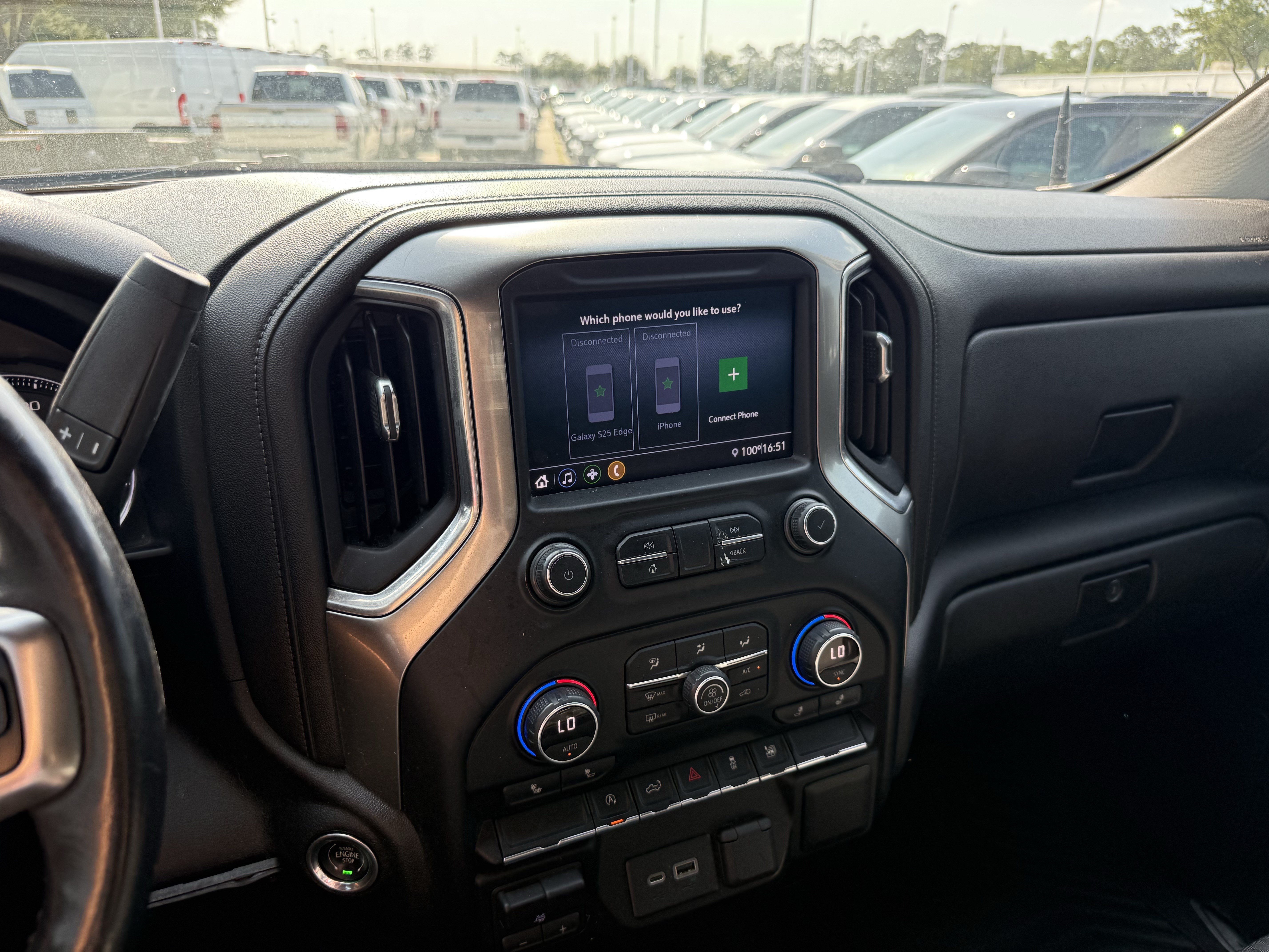 Used 2020 Black Chevrolet LT image 17