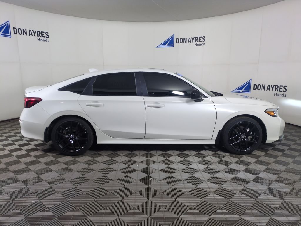 Certified Used 2026 Platinum White Pearl Honda Sport image 10