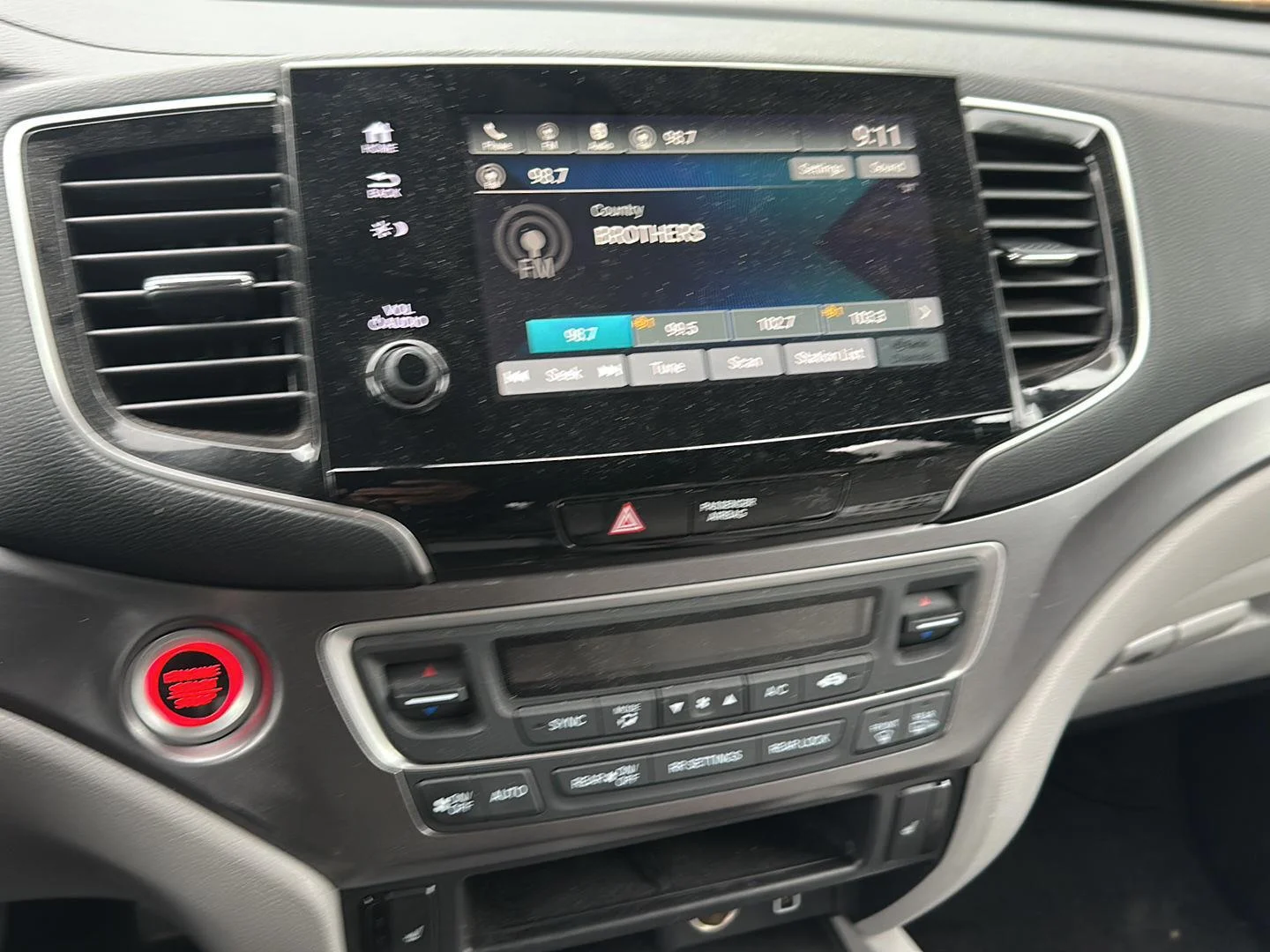 Used 2019 Lunar Silver Metallic Honda EX image 16