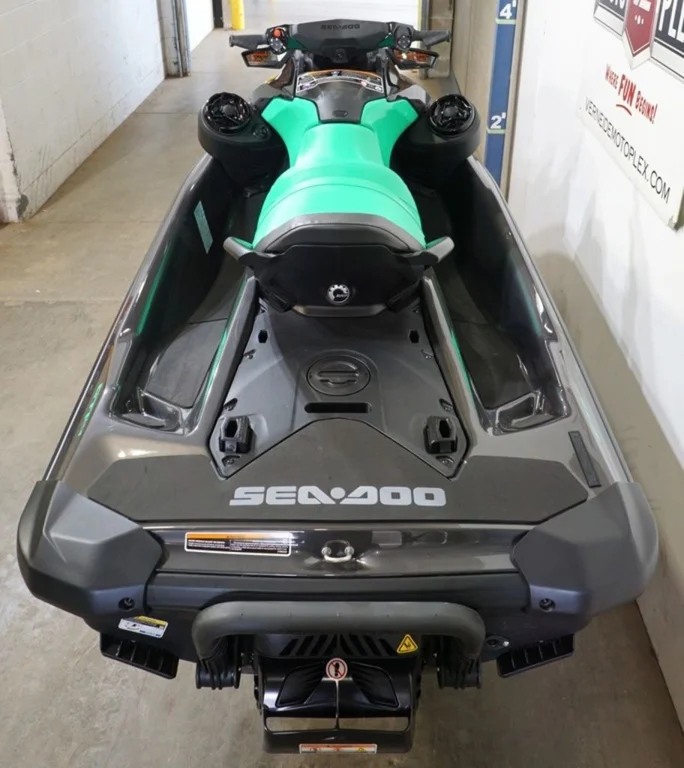 New 2026 Eclipse Black / Laguna Green Sea-Doo  image 6