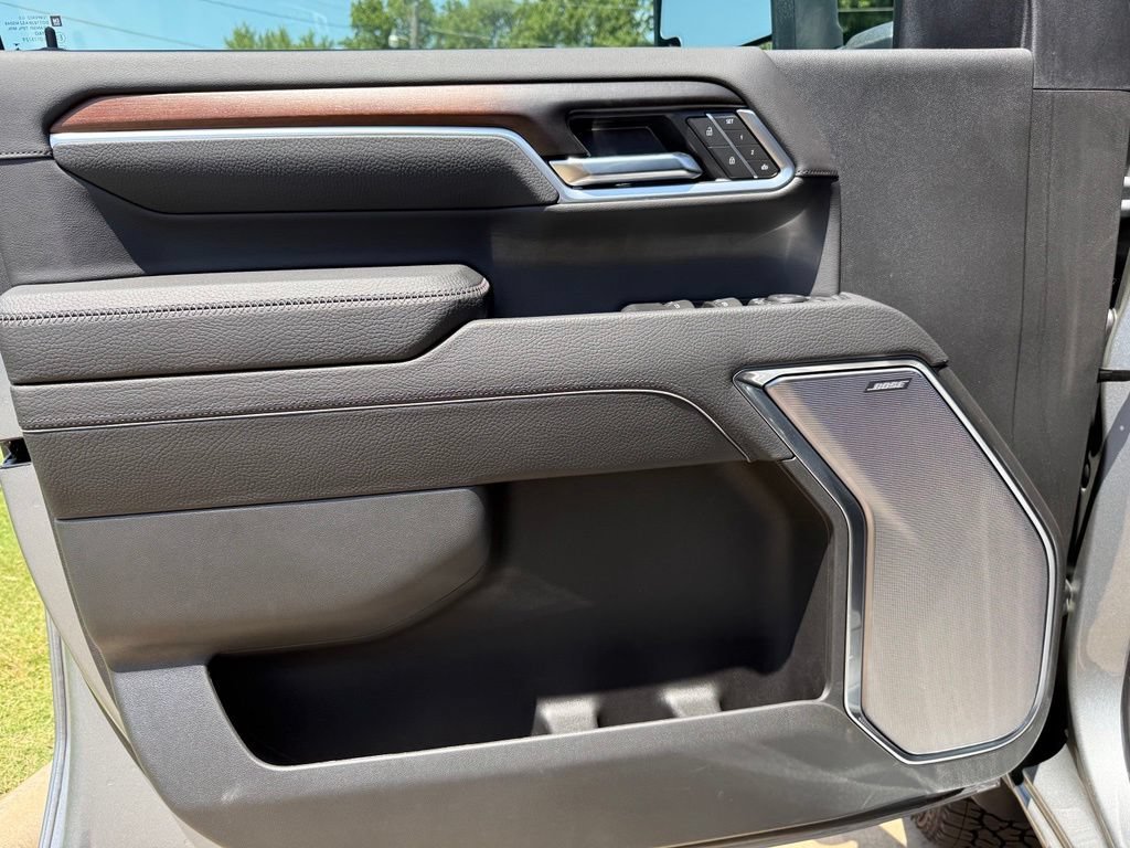 New 2026 Sterling Metallic GMC Denali image 9