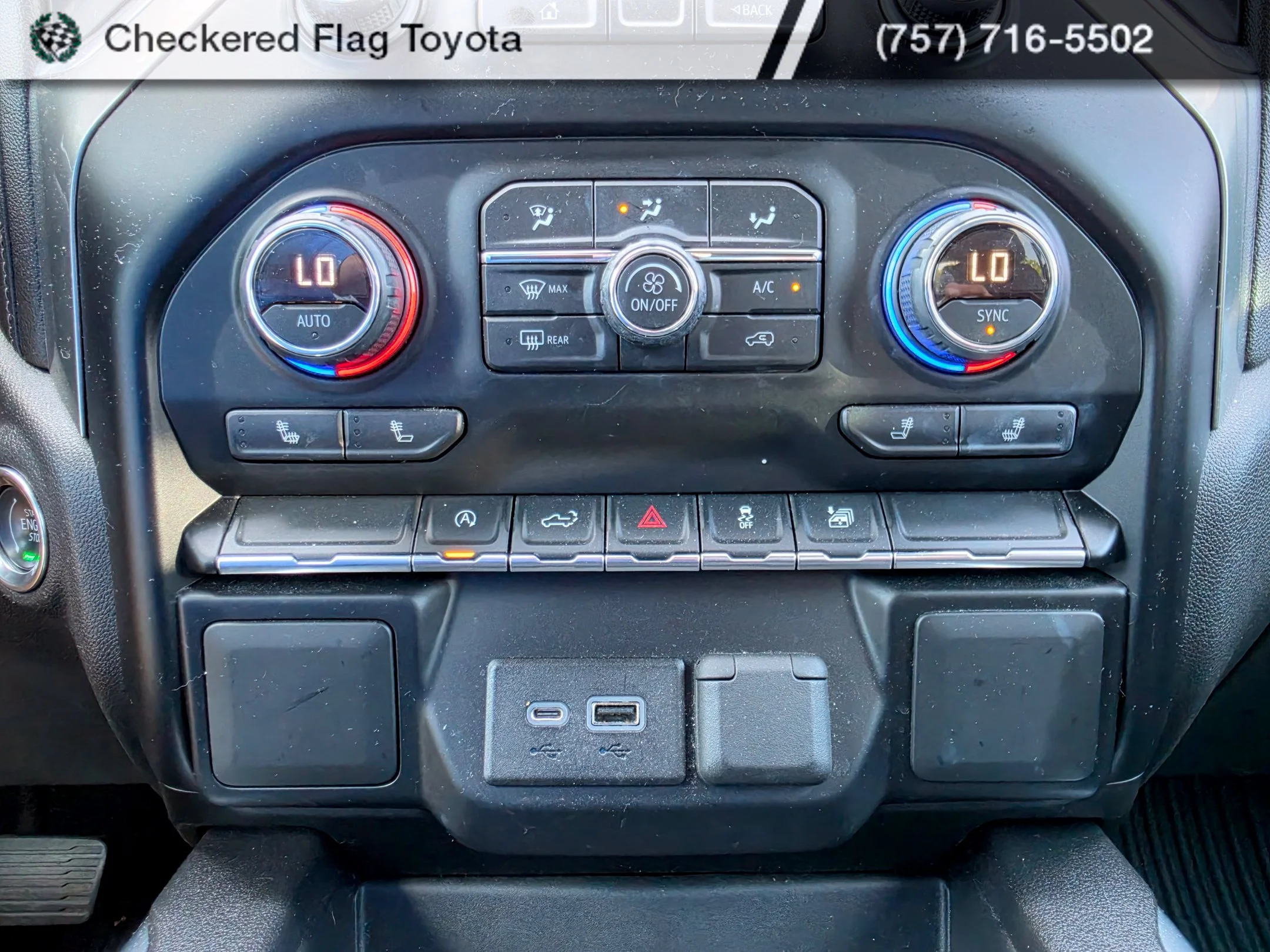 Used 2019 Cajun Red Tintcoat Chevrolet RST image 17