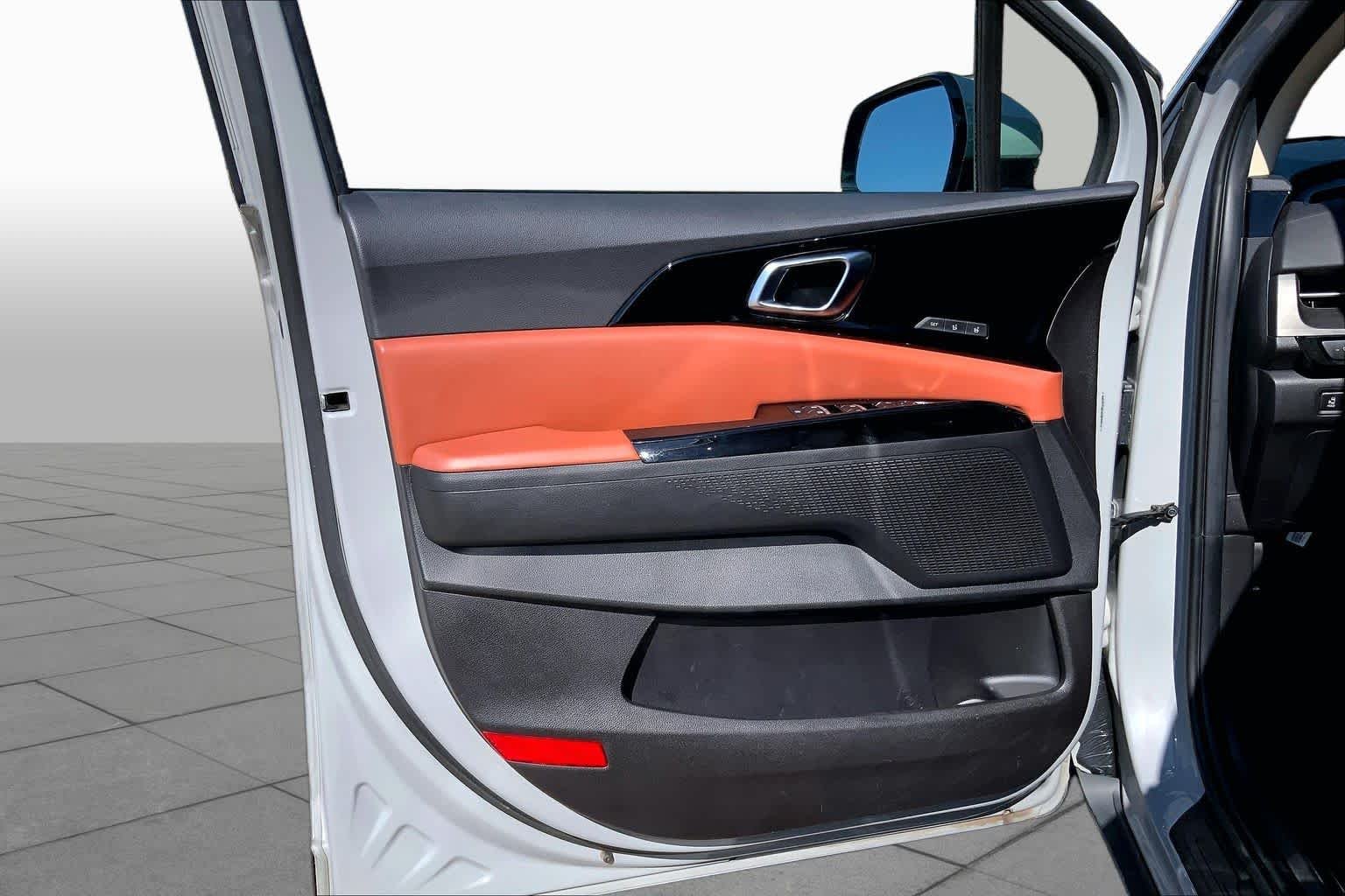 Used 2024 Ceramic Silver Kia SX image 21