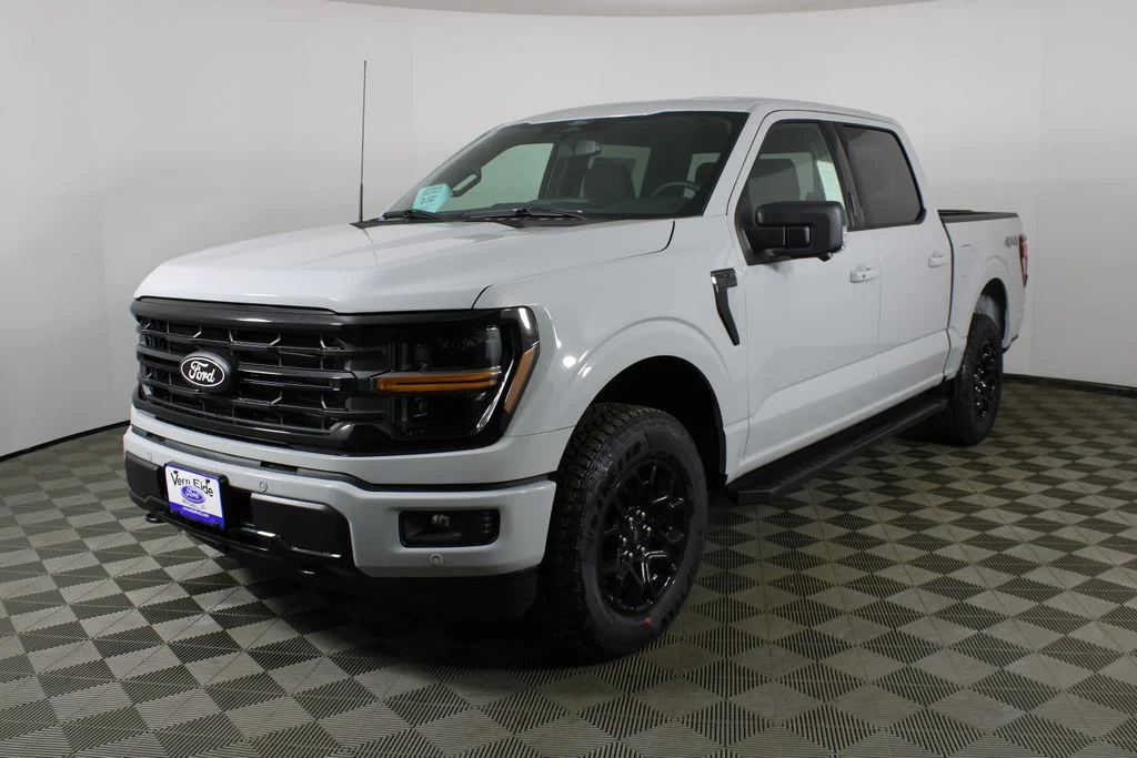 New 2026 Avalanche Ford XLT image 3