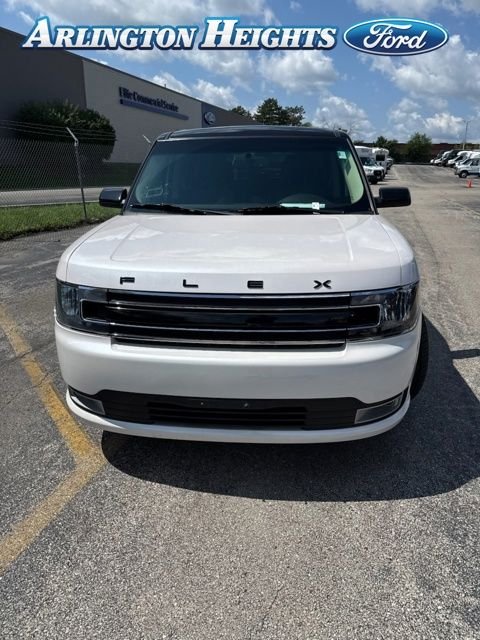 Certified Used 2019 White Platinum Tri-Coat Metallic Ford SEL image 1