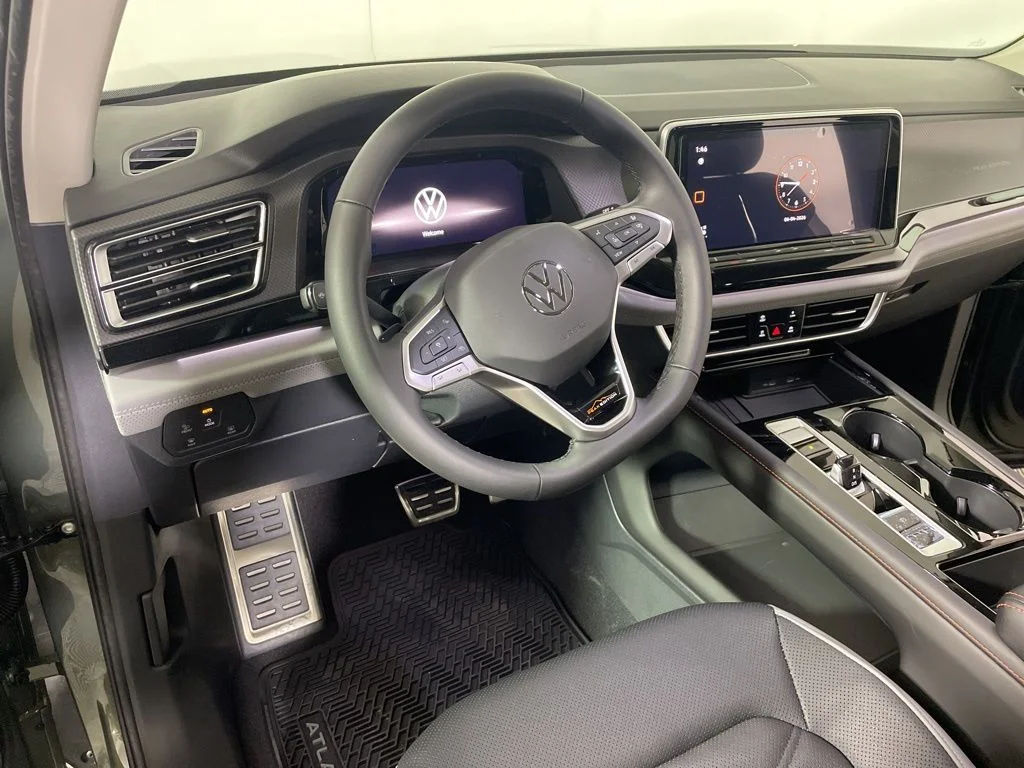 New 2026 Green Volkswagen 2.0T Peak Edition image 8