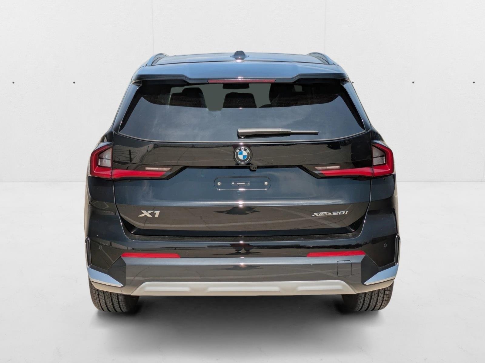 2025 BMW X1 28i - Photo 8