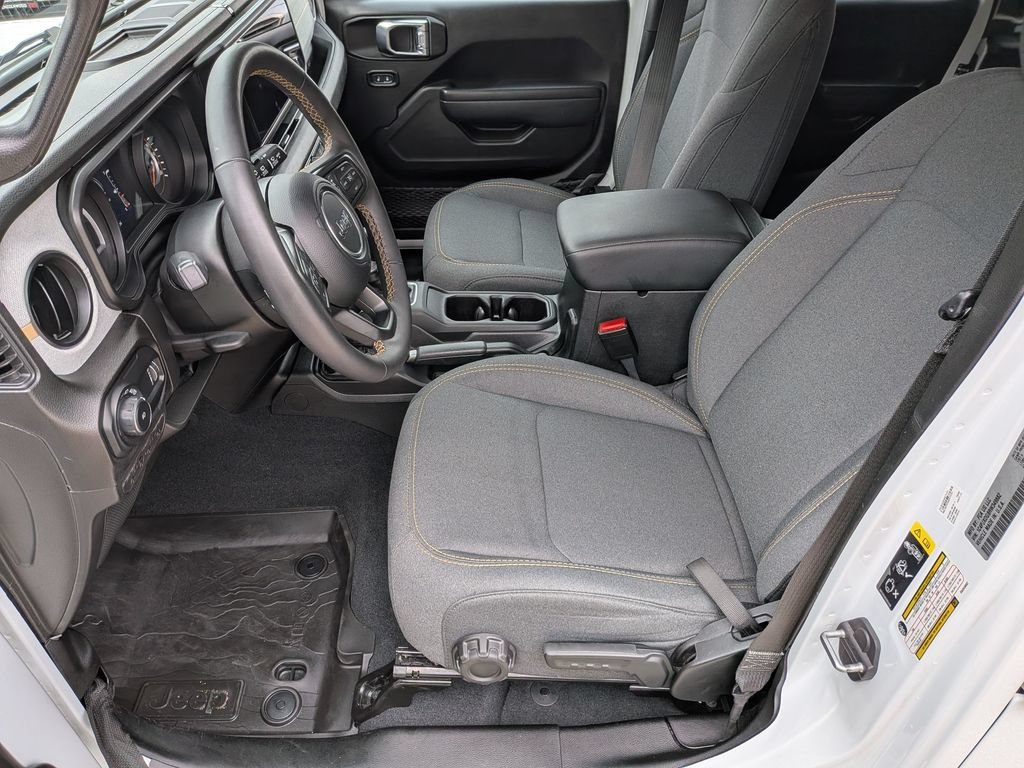 Used 2024 White Jeep Sport image 15