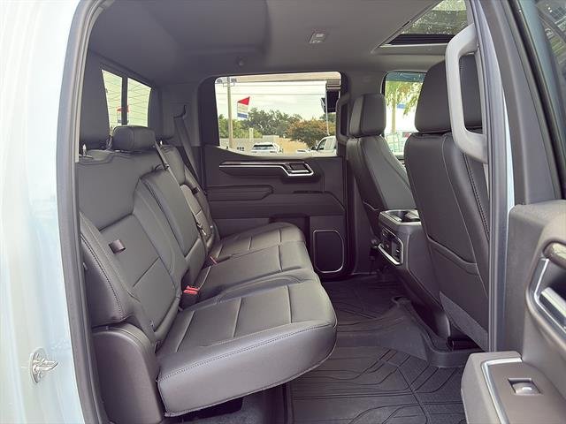 2026 Chevrolet Silverado 1500 LTZ - Photo 18