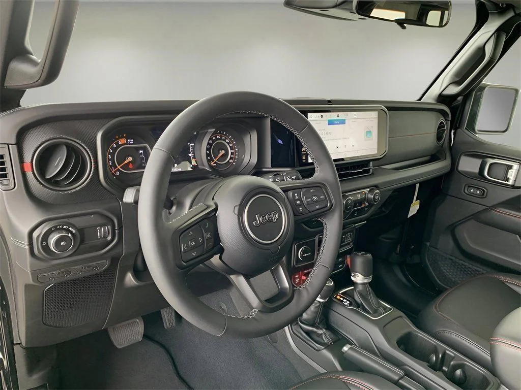 2025 Jeep Wrangler 4-Door Rubicon - Photo 29