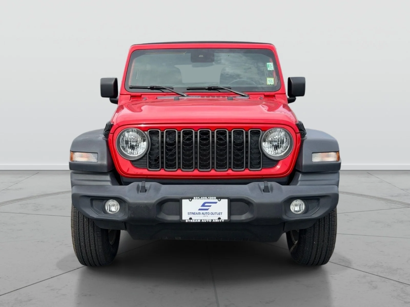 Used 2024 Red Jeep Sport S image 2