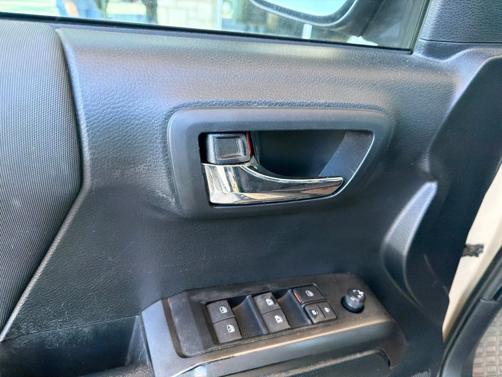Used 2019  Toyota TRD Off-Road image 8