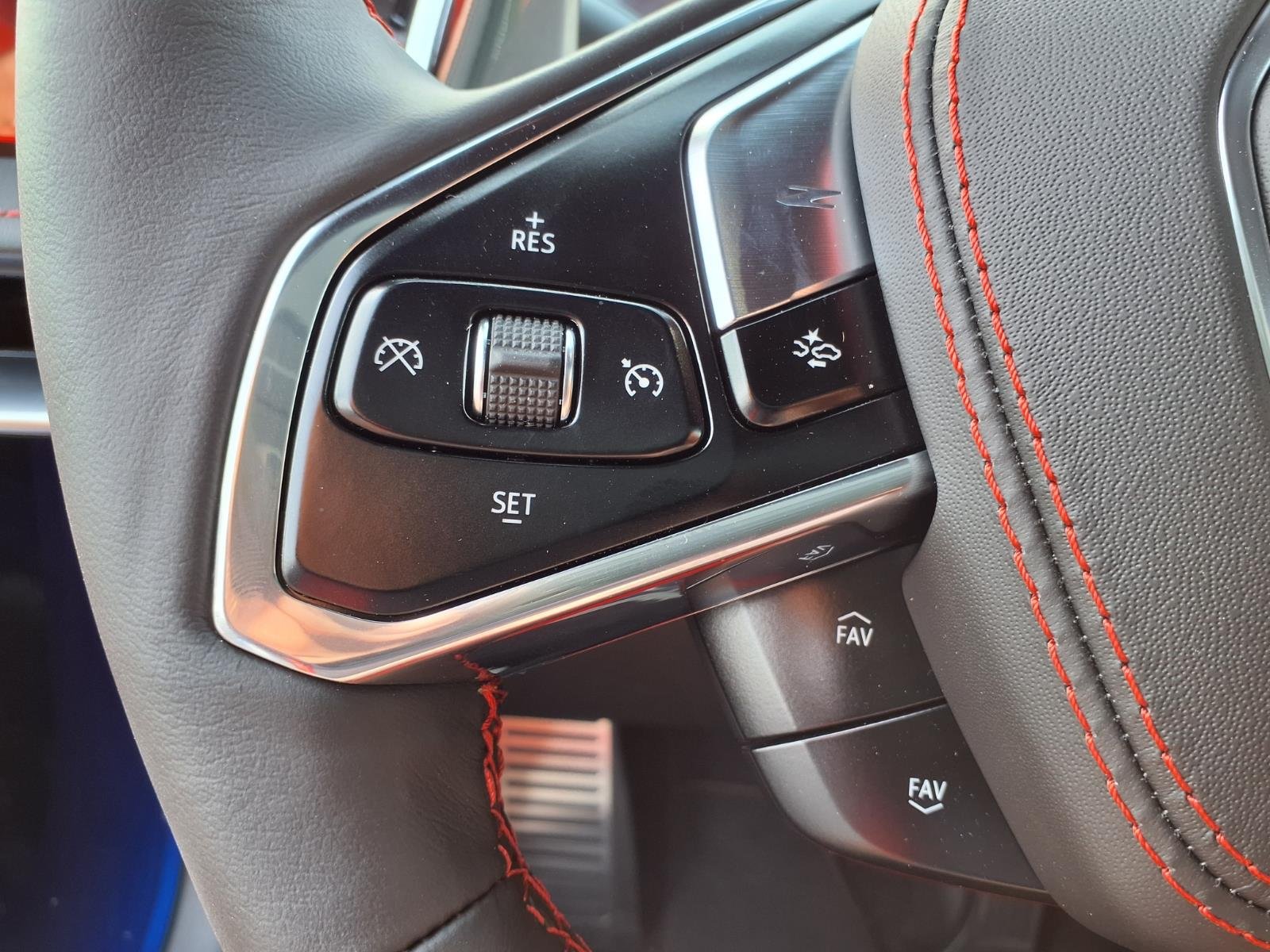 New 2027 Admiral Blue Metallic Chevrolet 2LT image 10