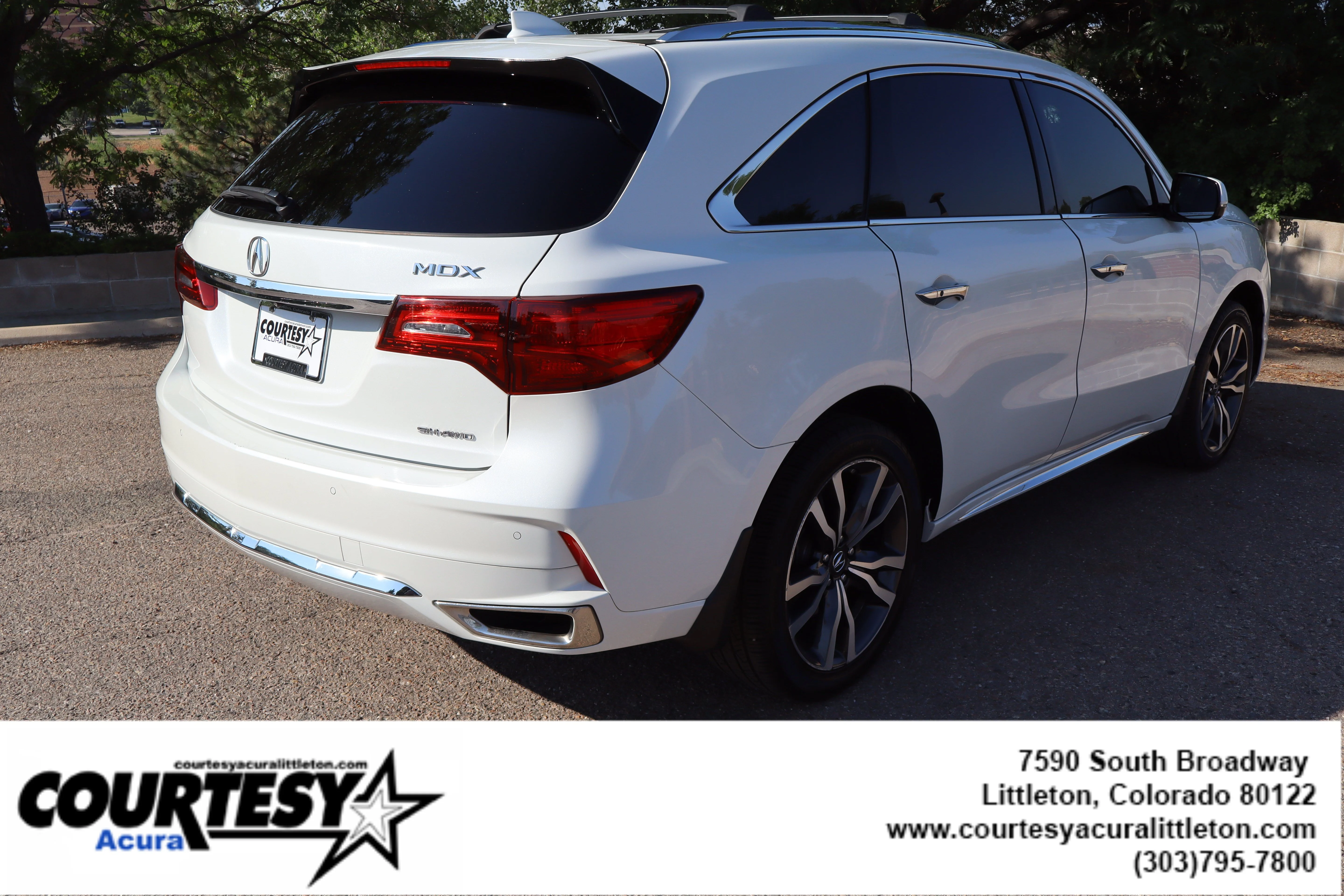Used 2020 Platinum White Pearl Acura SH-AWD with Advance Package image 6