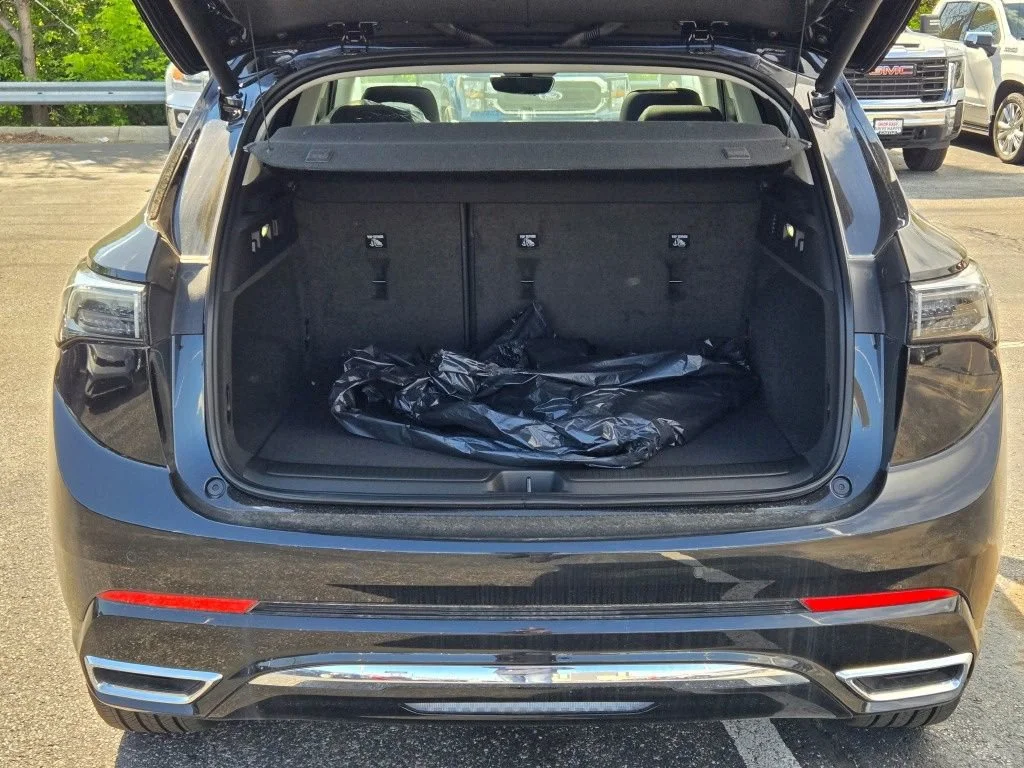 New 2026 Ebony Twilight Metallic Buick Avenir image 26