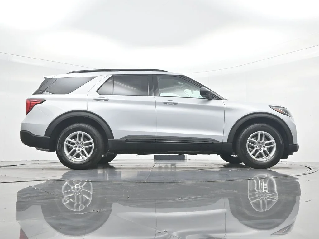 New 2026 White Ford Active image 45
