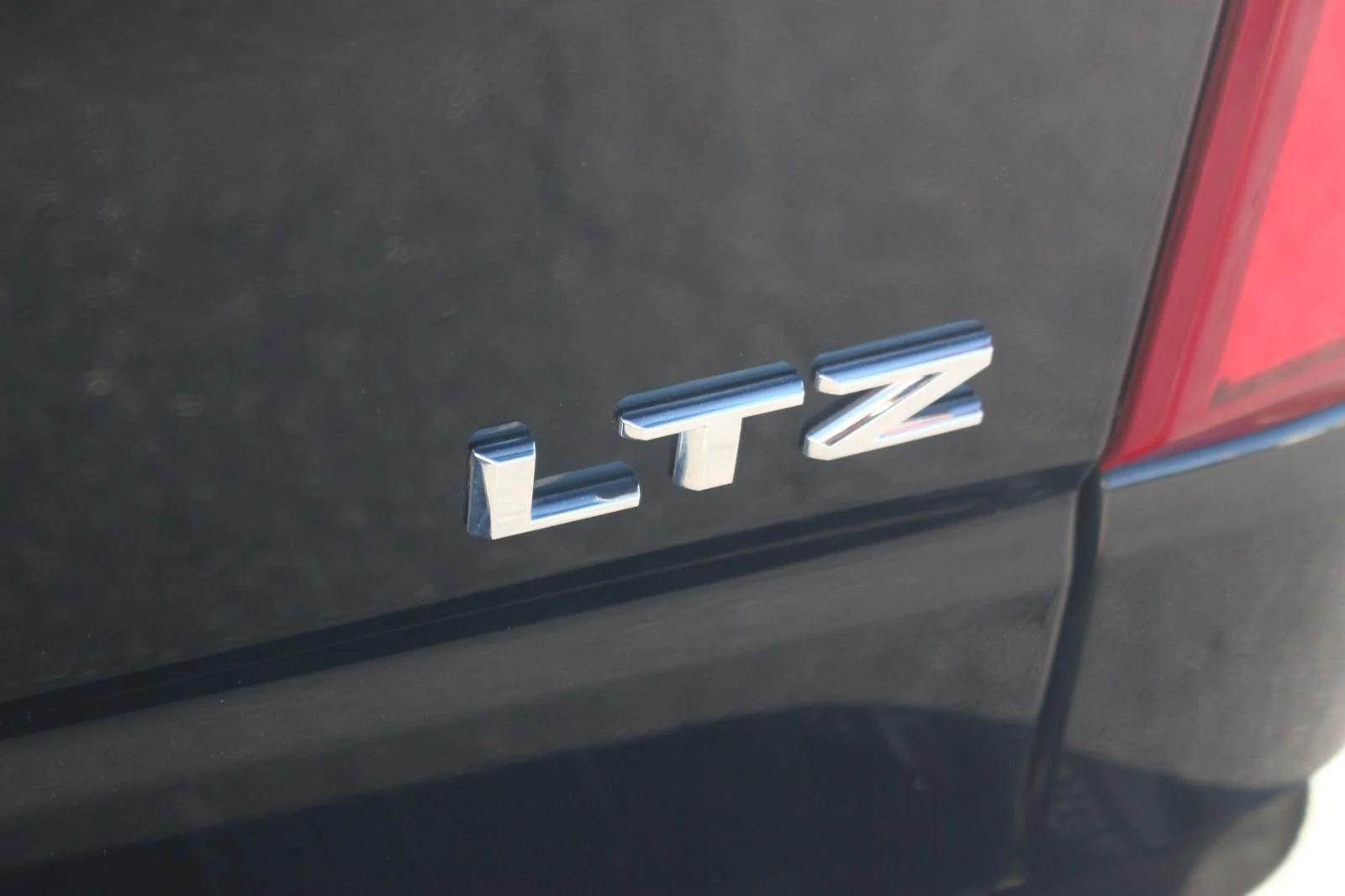 Used 2022 Black Chevrolet LTZ image 12