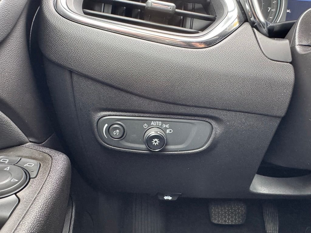 Used 2024 Black Metallic Chevrolet LT image 19