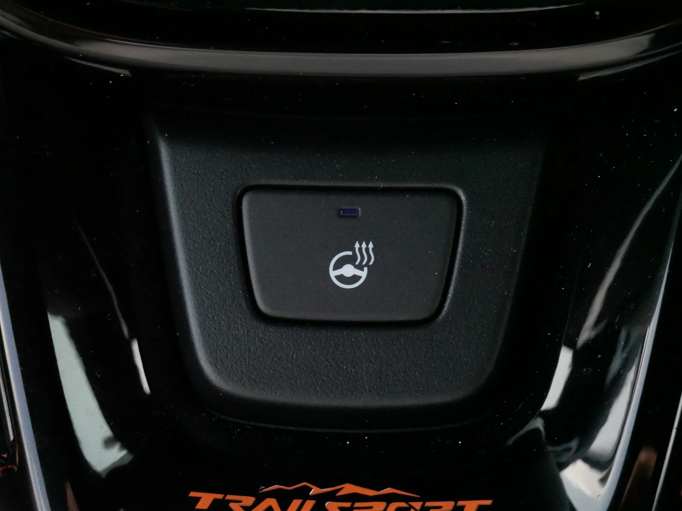 Certified Used 2026 Platinum White Pearl Honda TrailSport Elite Blackout image 26