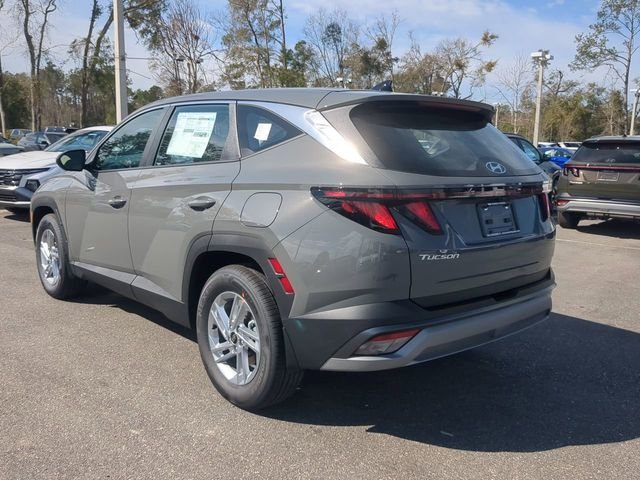 New 2025 Gray Hyundai SE FWD image 34