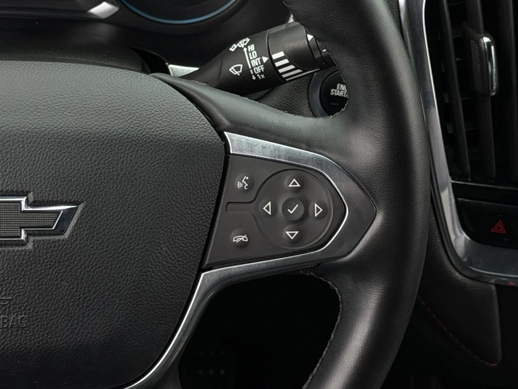 Used 2023 Red Chevrolet RS image 15