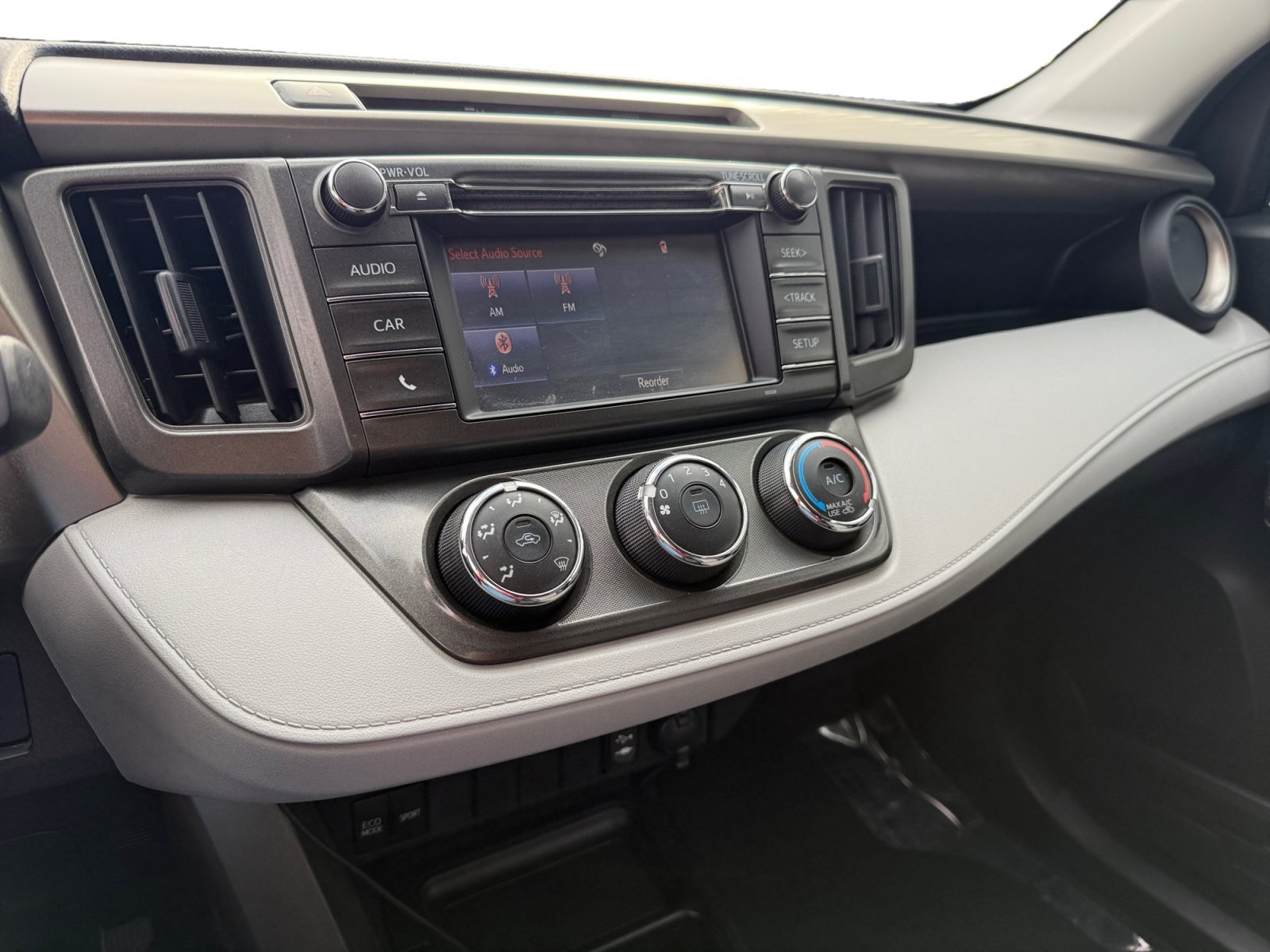 Used 2014 Magnetic Gray Metallic Toyota LE image 12