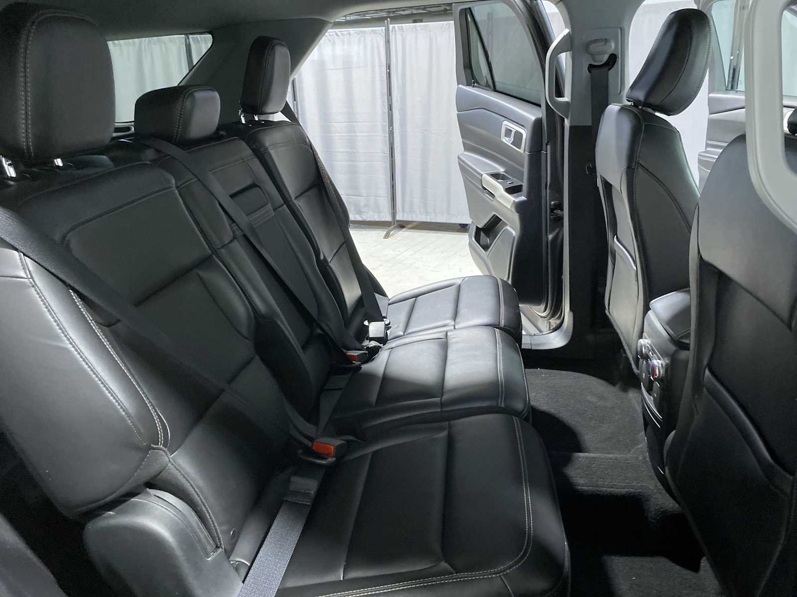 Used 2022 Carbonized Gray Metallic Ford XLT image 13