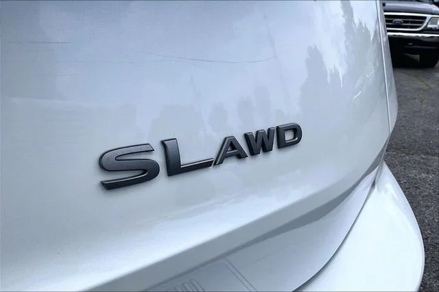 Certified Used 2024 White Nissan SL image 21
