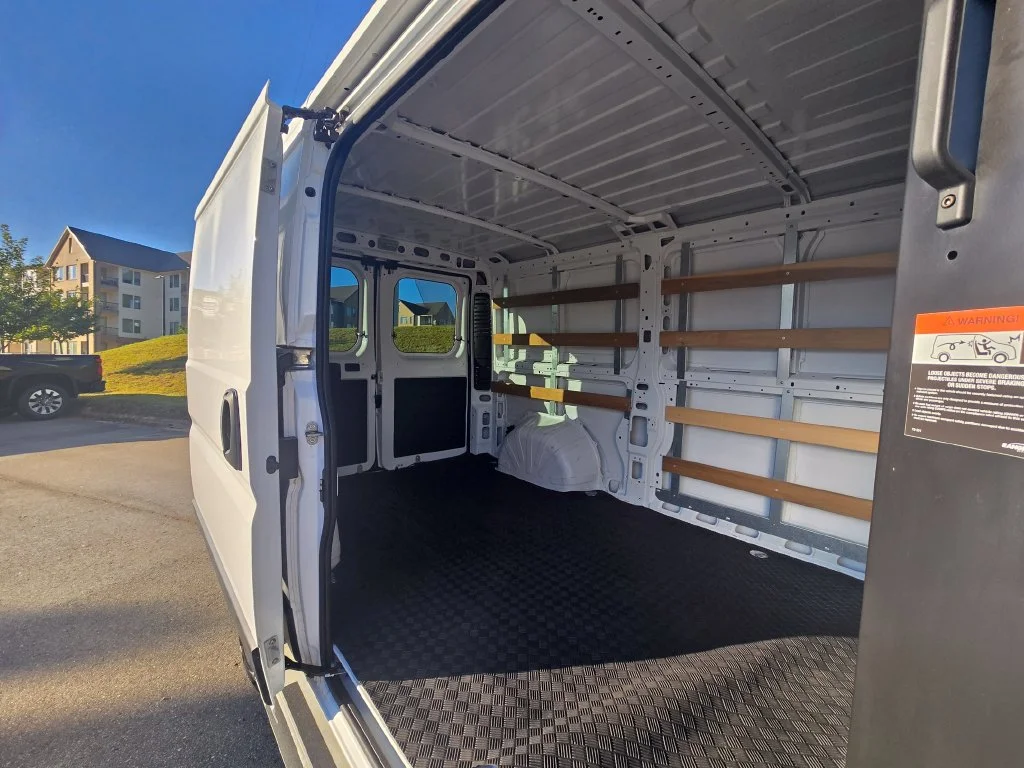 Used 2025 White Ram Base image 6