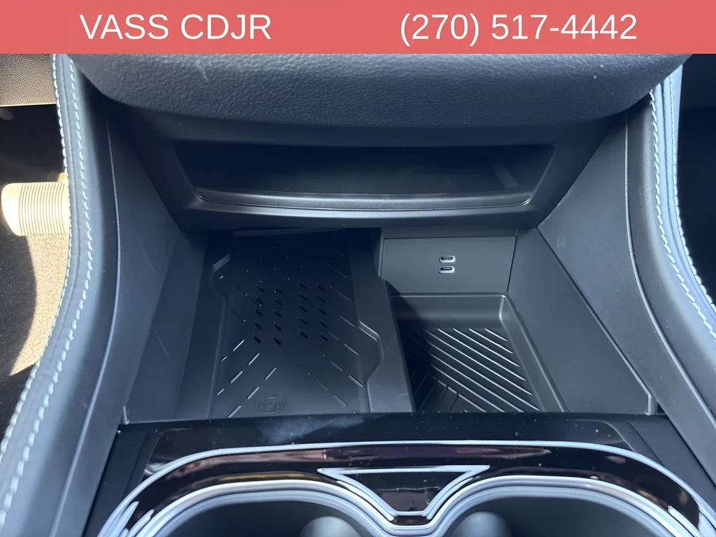 2026 Chrysler Pacifica Limited - Photo 25