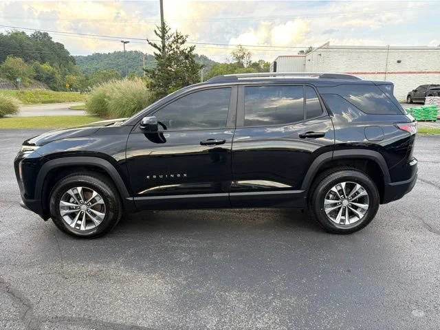 Used 2025 Mosaic Black Metallic Chevrolet LT image 10