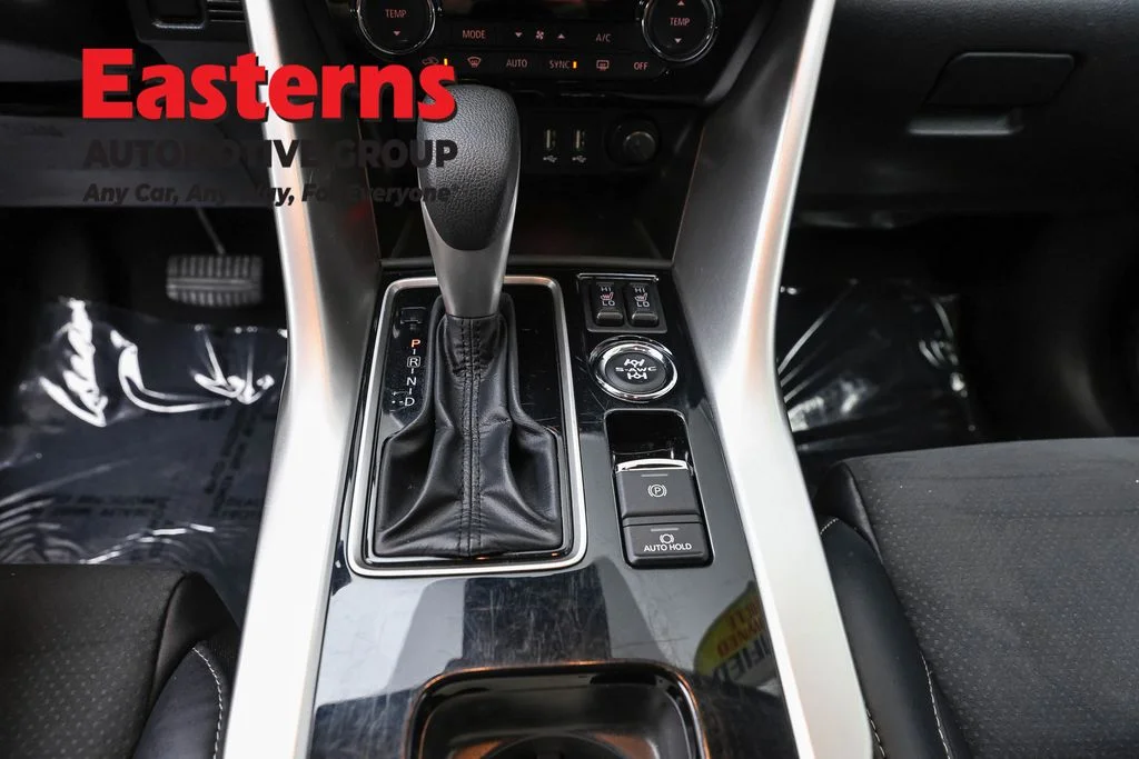 Used 2024 Black Mitsubishi SE image 13
