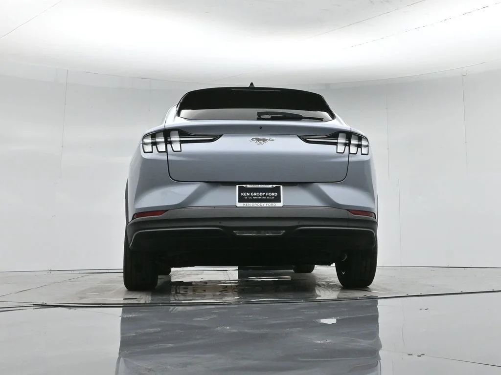 New 2026 Gray Ford Select image 74
