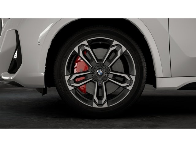 New 2026 Alpine White BMW M35i image 7