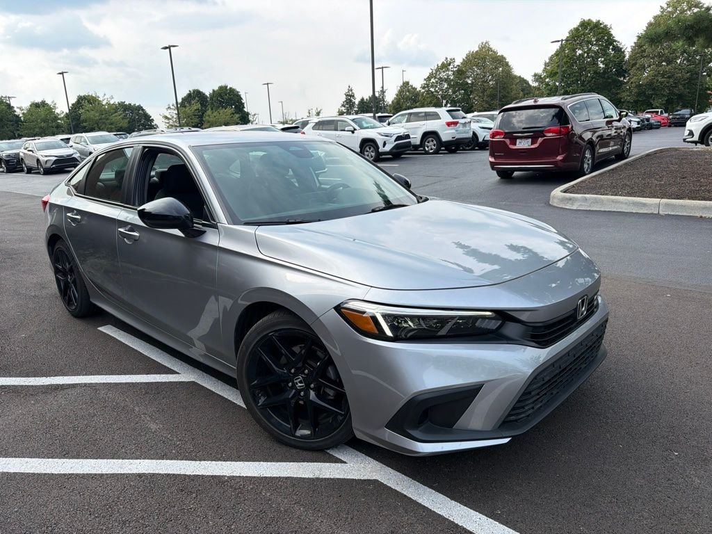 Certified Used 2023 Lunar Silver Metallic Honda Sport image 3