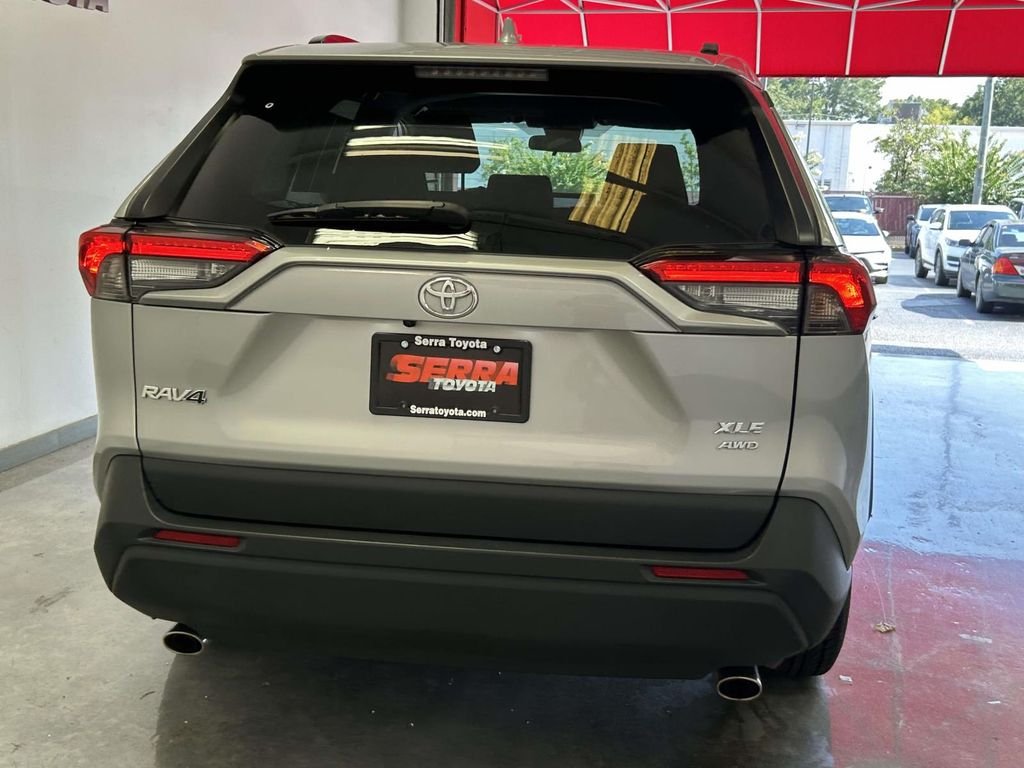 Certified Used 2025 Silver Toyota XLE image 4