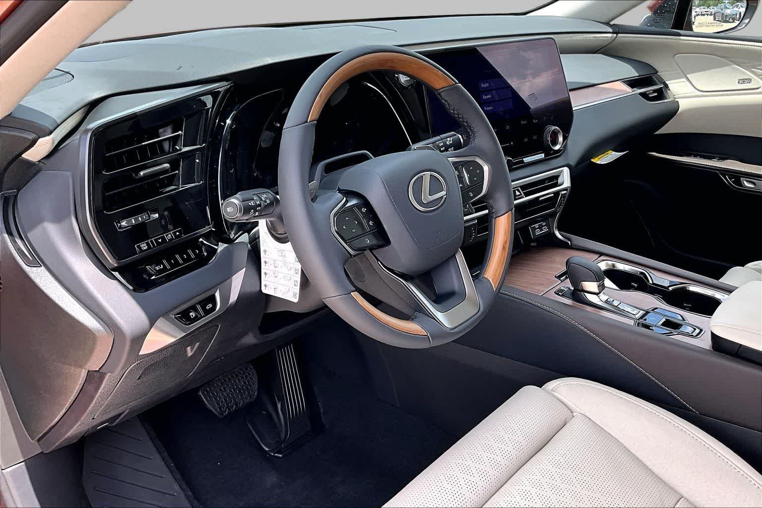 New 2026 Copper Crest Lexus Luxury image 10