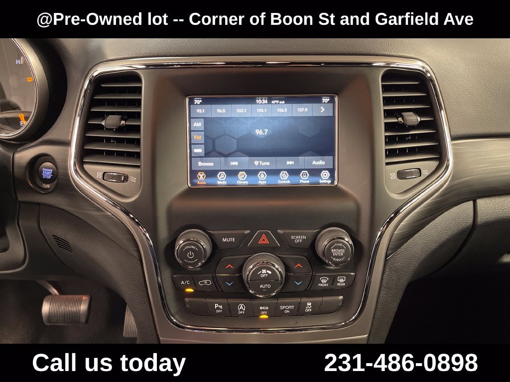 Used 2021 Red Jeep Laredo E image 21