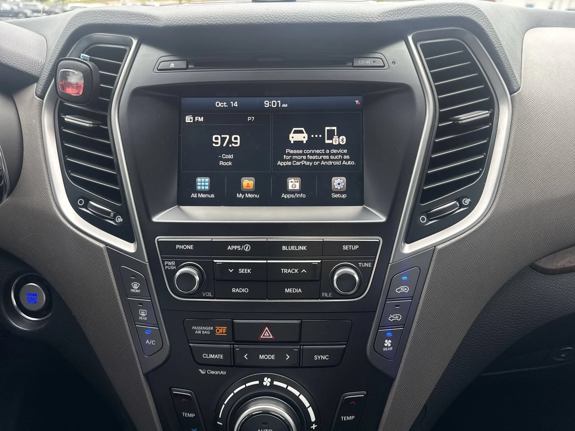 Used 2018 Night Sky Pearl Hyundai SE image 16