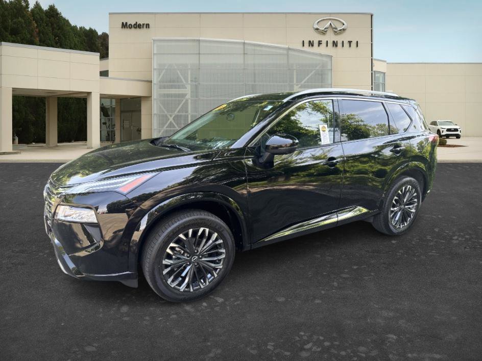 2026 Nissan Rogue Platinum AWD's photo