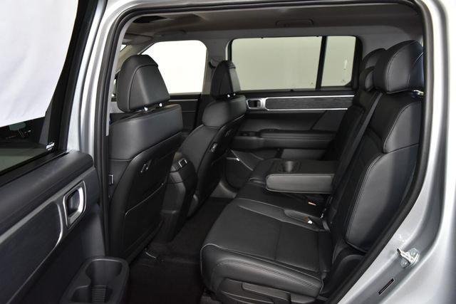New 2027 Silver Hyundai Limited AWD image 84