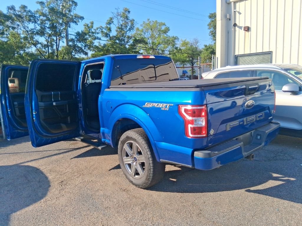 Used 2018 Blue Ford XLT image 19