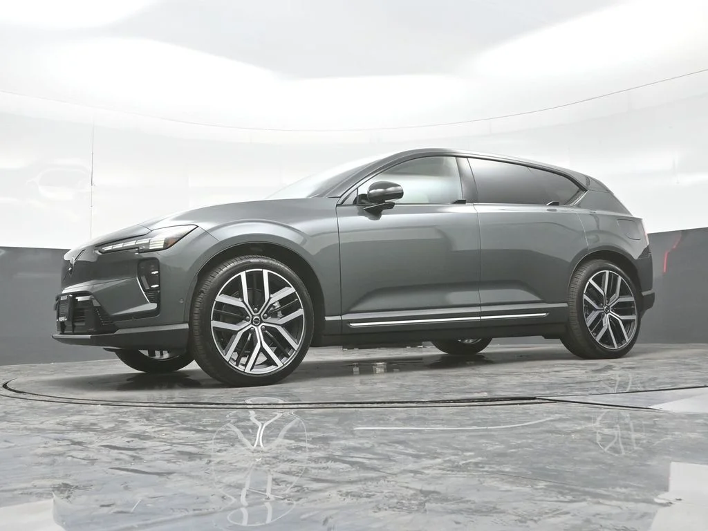 New 2027 Forest Lake Volvo Ultra image 27