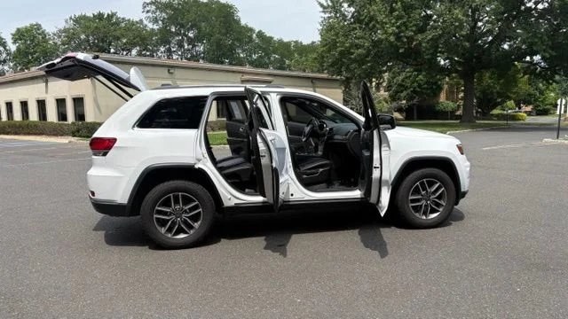 Used 2020 Bright White Clearcoat Jeep Laredo image 24