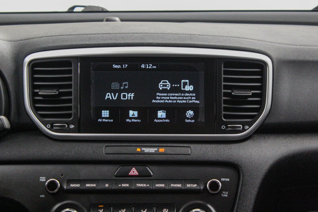 Used 2020 Red Kia LX image 23